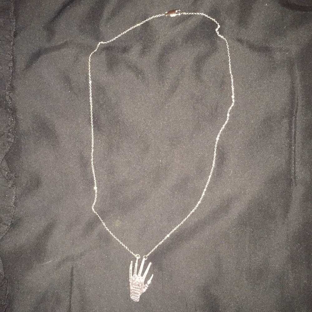 Men’s silver necklace